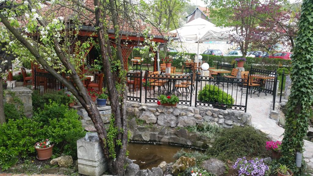 Hotel Centar Balasevic Beograd Bagian luar foto