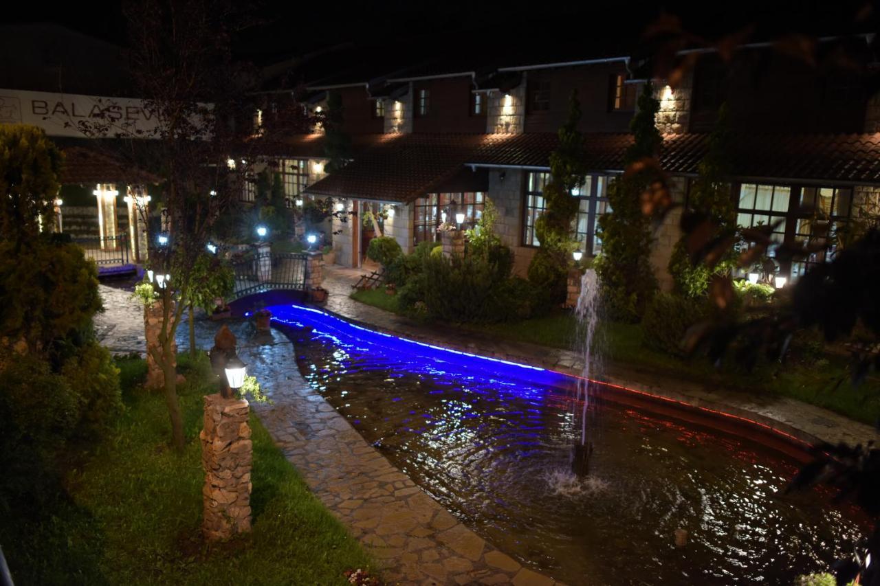 Hotel Centar Balasevic Beograd Bagian luar foto
